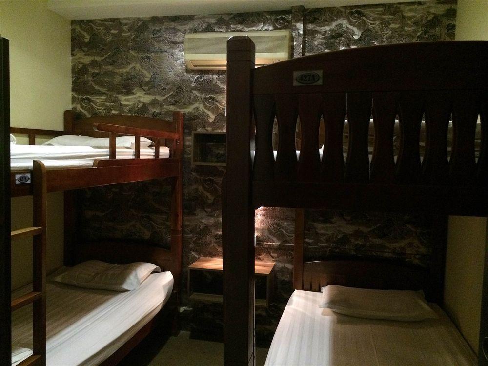 Asrama Mercury Backpackers